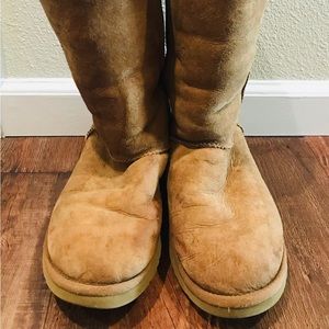 UGG women tall boots